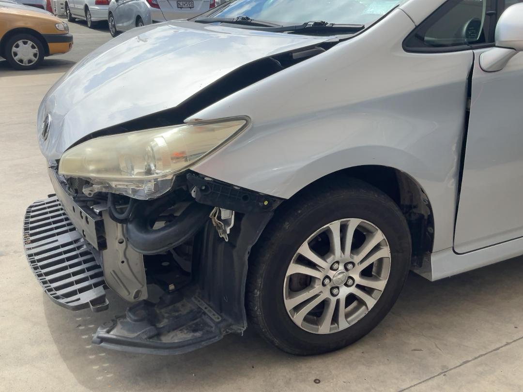 Photo '19' of Toyota Wish