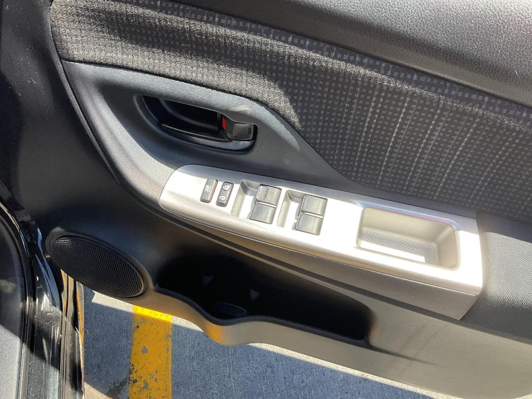 Photo '25' of Toyota Yaris GX Photo '25' of Toyota Yaris GX