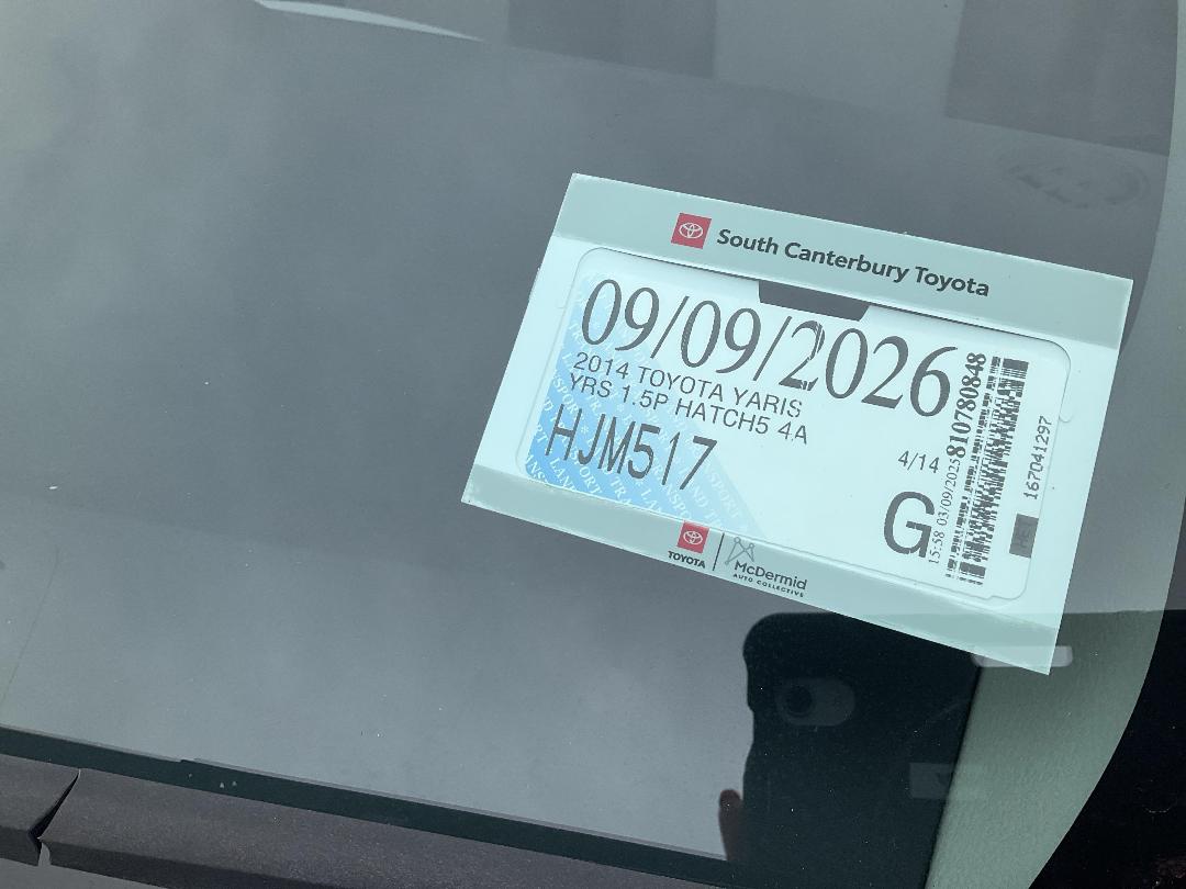 Photo '9' of Toyota Yaris YRS