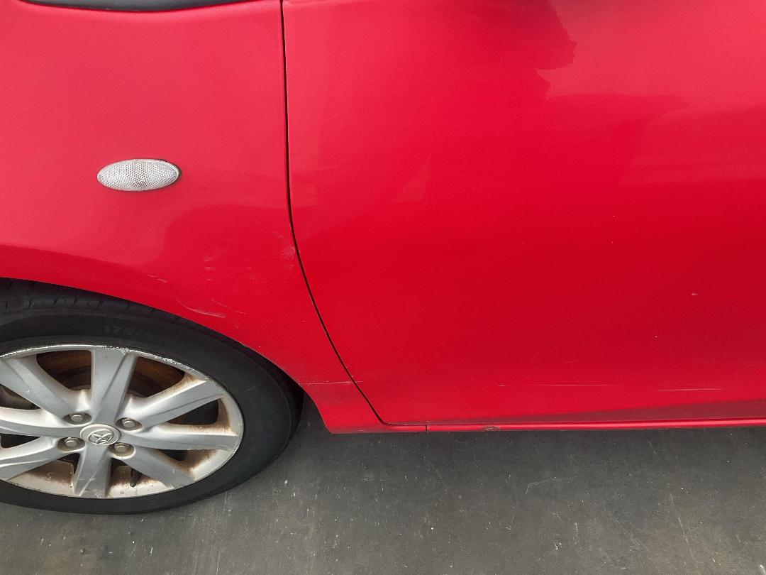 Photo '22' of Toyota Yaris YRS