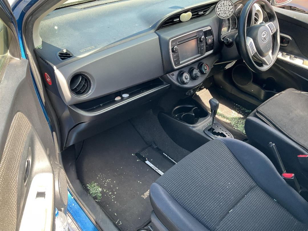 Photo '15' of Toyota Yaris GX Photo '15' of Toyota Yaris GX