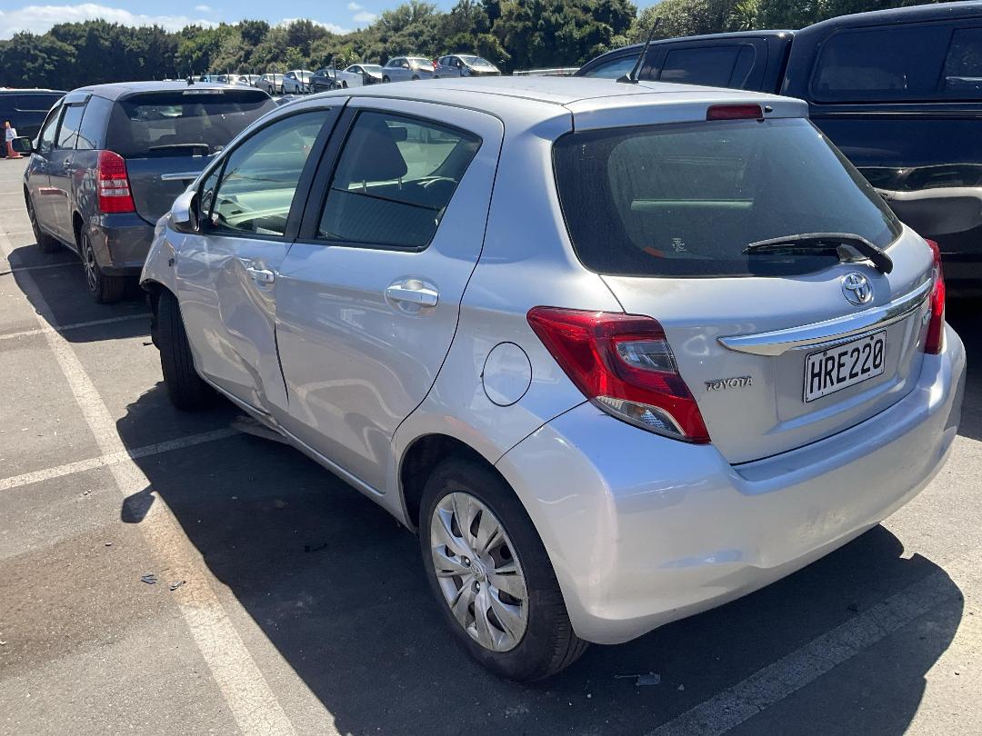 Photo '3' of Toyota Yaris GX