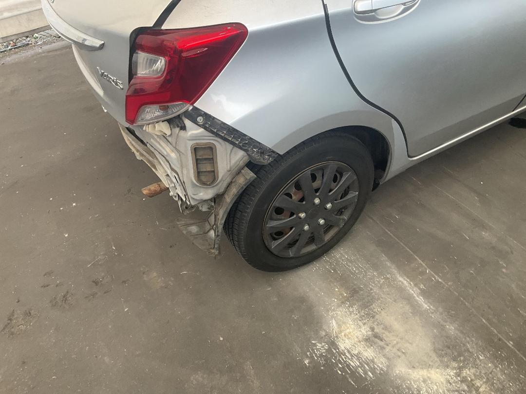 Photo '15' of Toyota Yaris GX