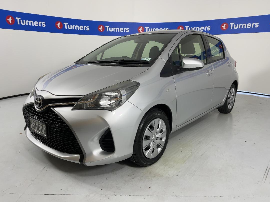 Photo '4' of Toyota Yaris