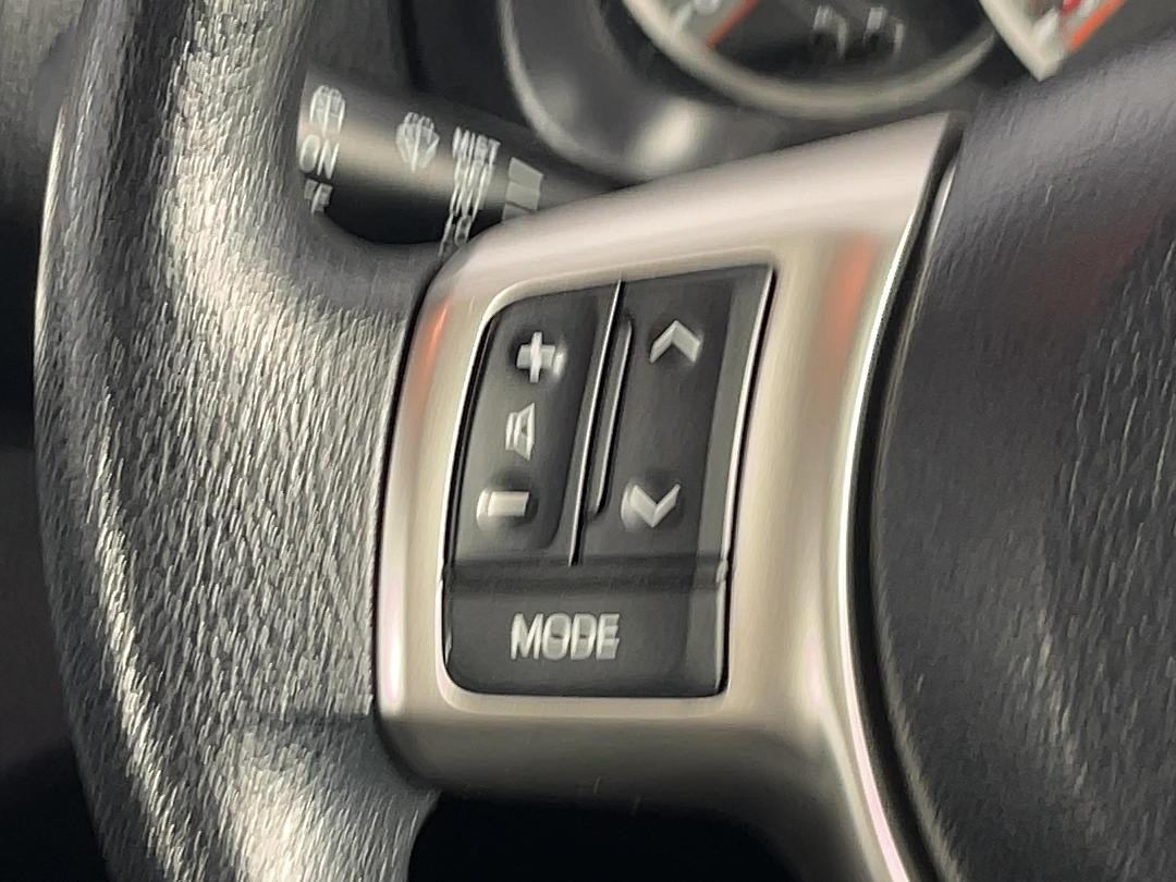 Photo '28' of Toyota Yaris