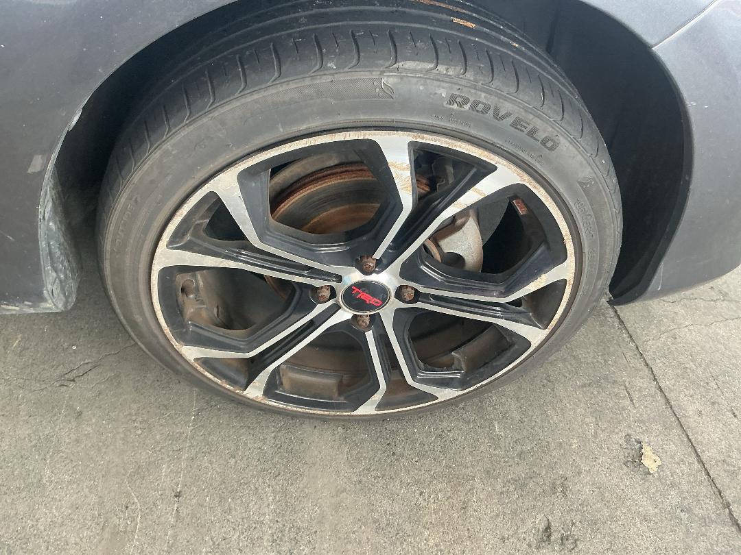 Photo '10' of Toyota Yaris