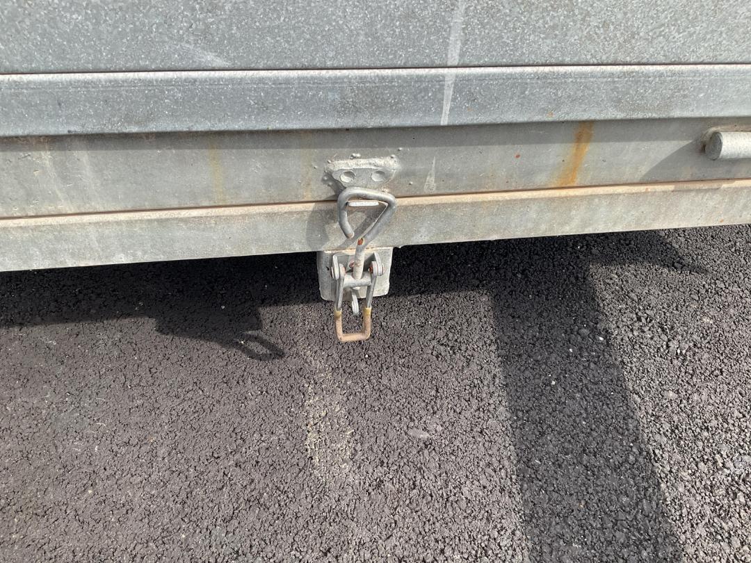 Photo '11' of TRAILER TUI 8X4 Transport - Single Photo '11' of TRAILER TUI 8X4 Transport - Single