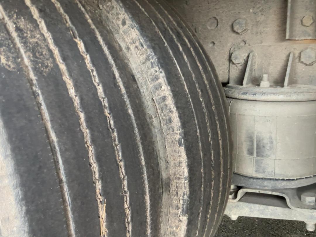 Photo '19' of UD Trucks MK11250 6x4 Flat Deck