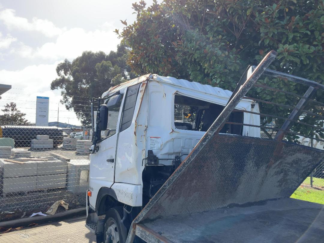 Photo '35' of UD Trucks MK11250 6x4 Flat Deck