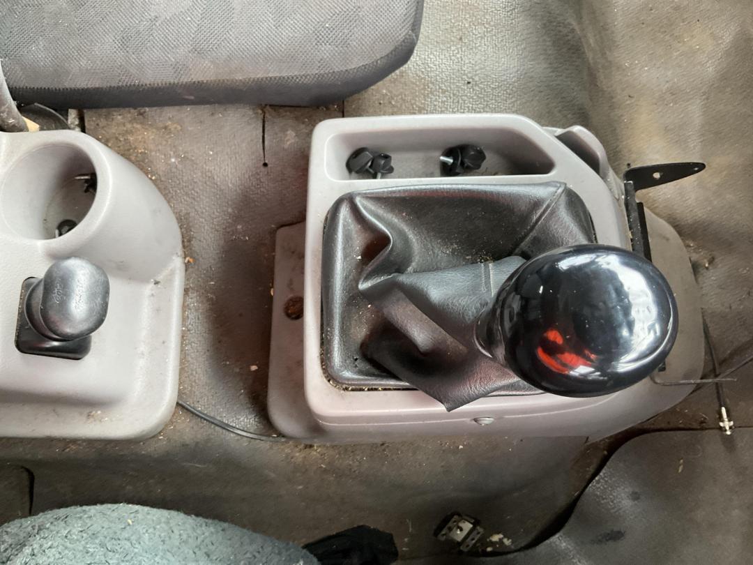 Photo '14' of UD Trucks PK17280 Traffic Management Photo '14' of UD Trucks PK17280 Traffic Management