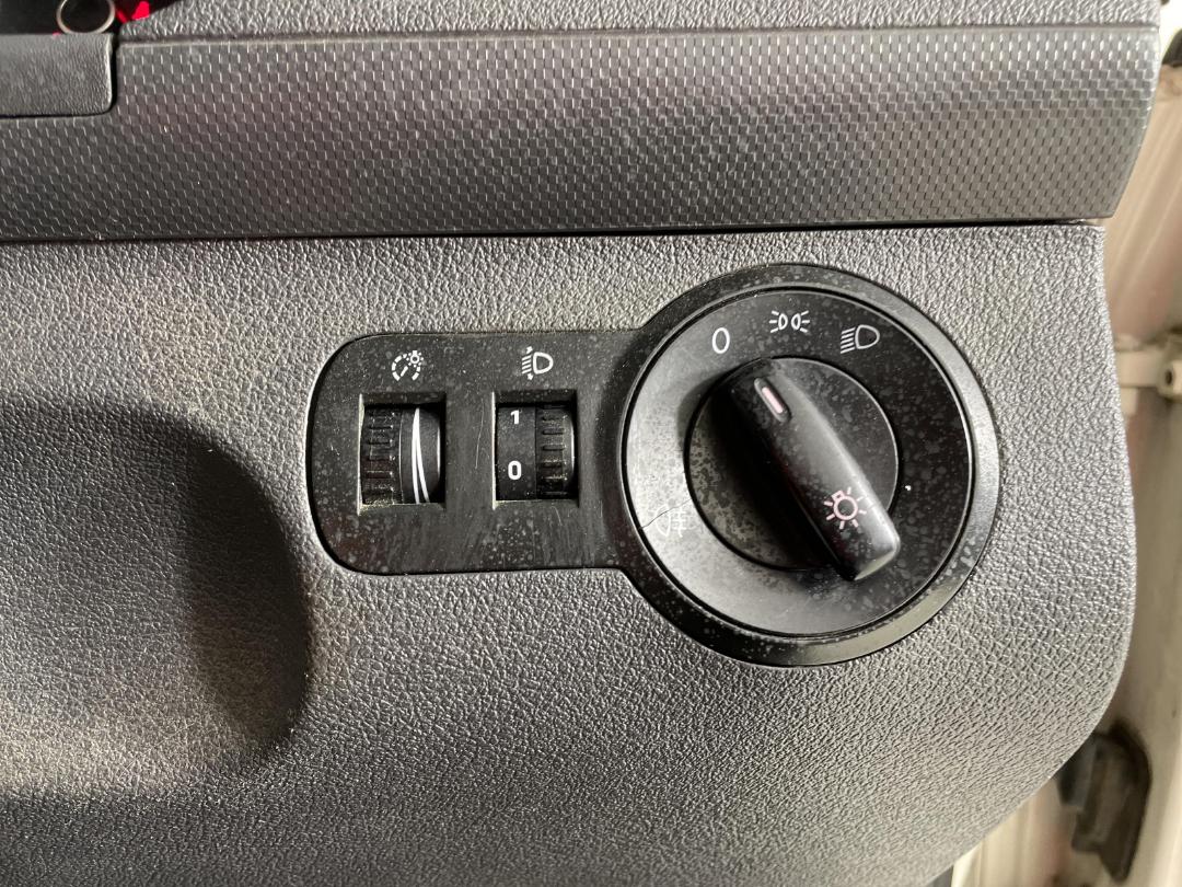 Photo '21' of Volkswagen Caddy Photo '21' of Volkswagen Caddy