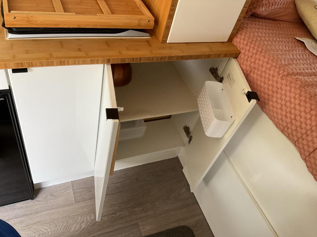 Photo '22' of Volkswagen Crafter 35 LWB 105 MAN Motorhome