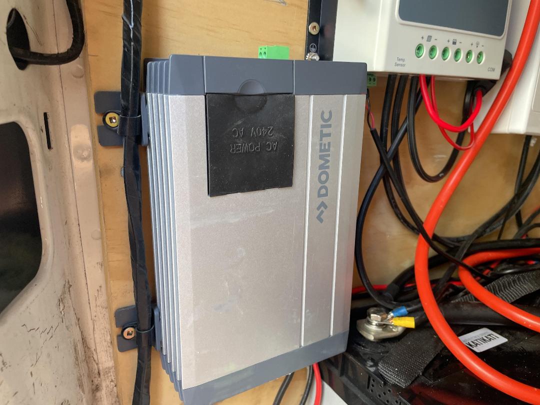 Photo '40' of Volkswagen Crafter 35 LWB 105 MAN Motorhome