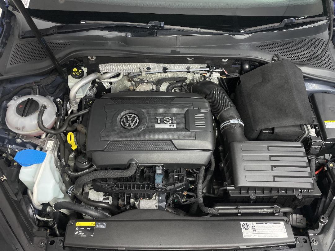 Photo '5' of Volkswagen Golf