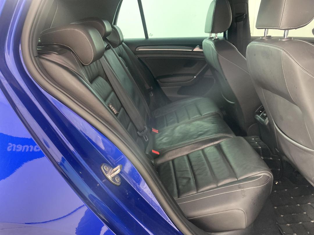 Photo '17' of Volkswagen Golf