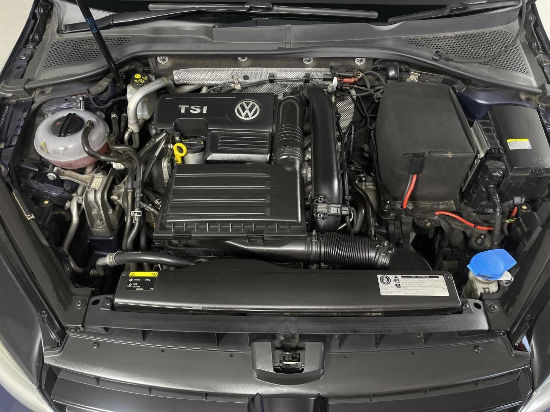 Photo '13' of Volkswagen Golf Photo '13' of Volkswagen Golf