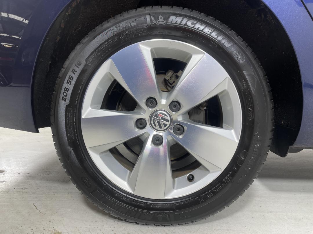 Photo '12' of Volkswagen Golf Photo '12' of Volkswagen Golf