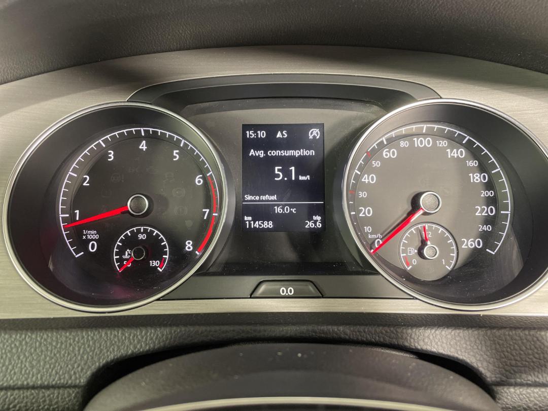 Photo '21' of Volkswagen Golf Photo '21' of Volkswagen Golf