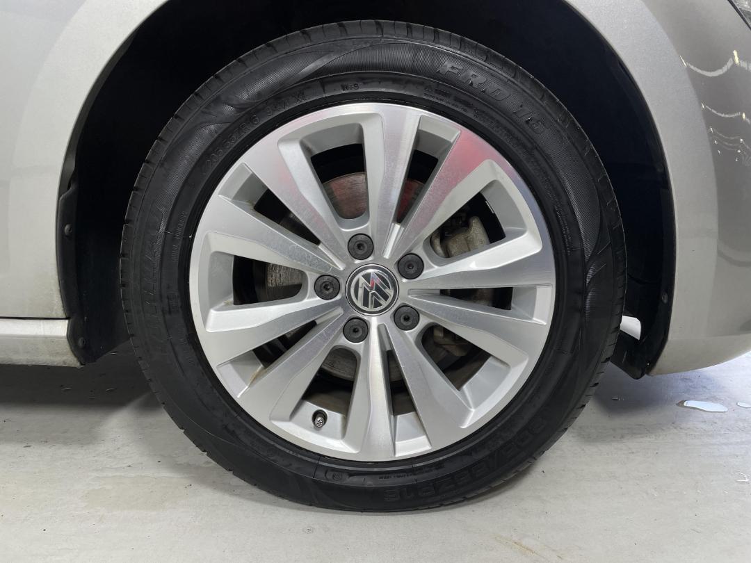 Photo '9' of Volkswagen Golf Photo '9' of Volkswagen Golf