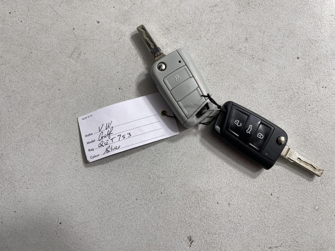 Photo '22' of Volkswagen Golf Photo '22' of Volkswagen Golf