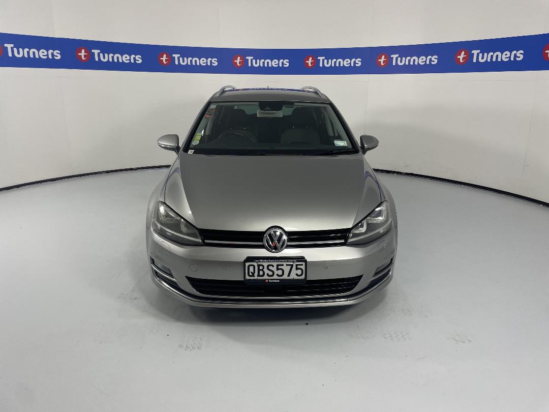 Photo '2' of Volkswagen Golf Photo '2' of Volkswagen Golf