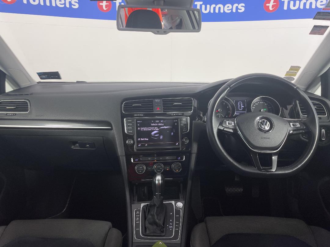 Photo '17' of Volkswagen Golf Photo '17' of Volkswagen Golf