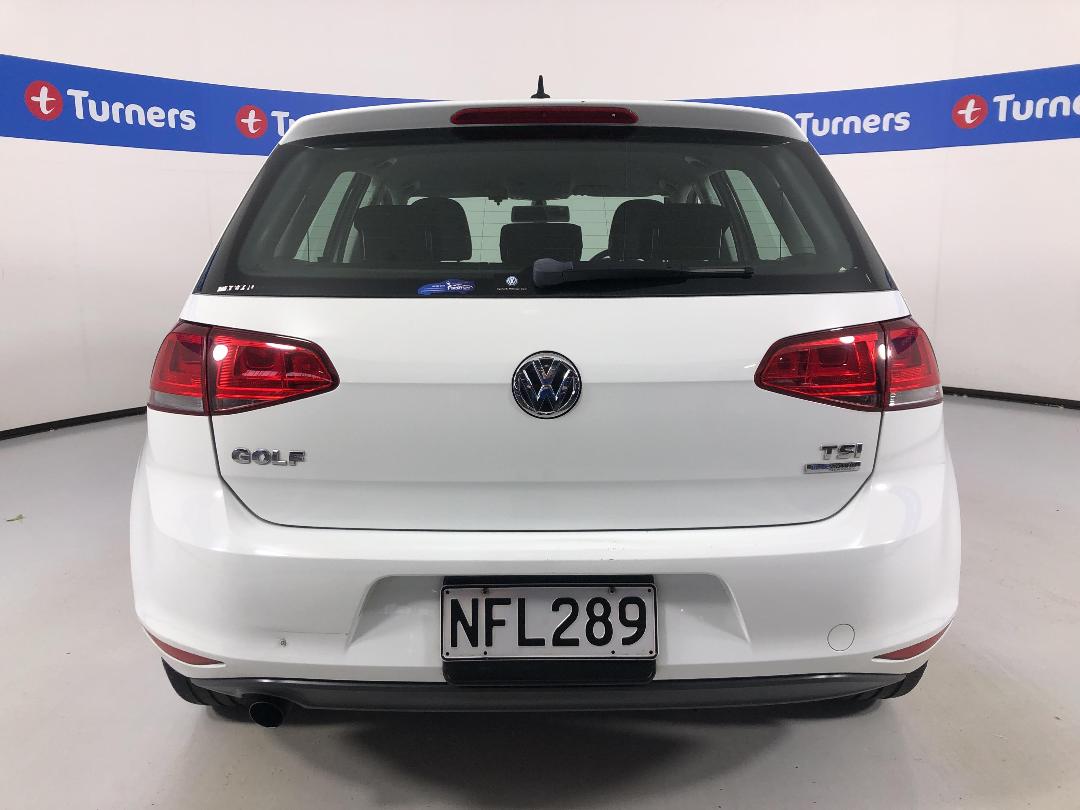 Photo '6' of Volkswagen Golf Photo '6' of Volkswagen Golf