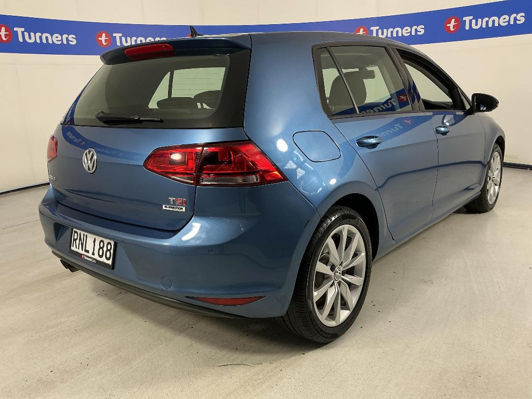 Photo '7' of Volkswagen Golf