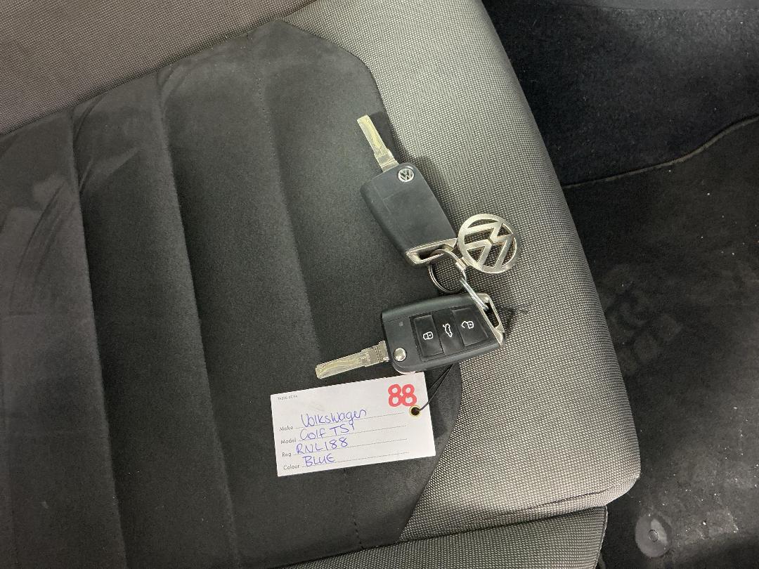 Photo '22' of Volkswagen Golf