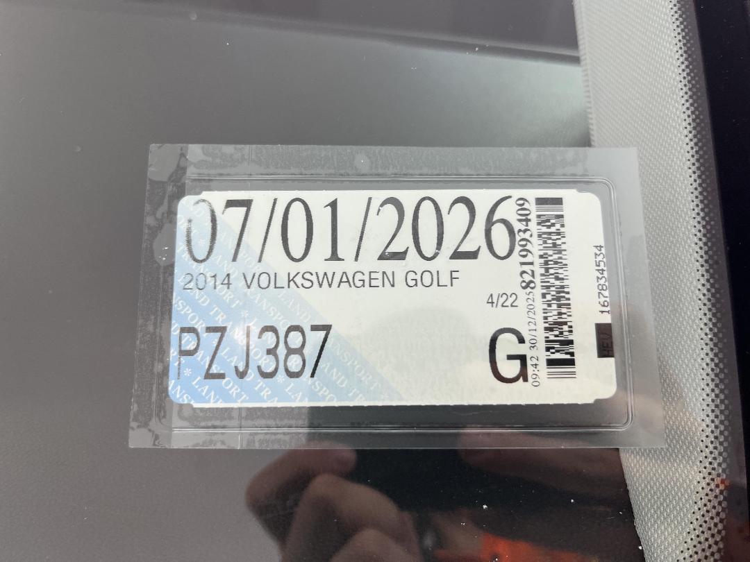 Photo '24' of Volkswagen Golf Photo '24' of Volkswagen Golf