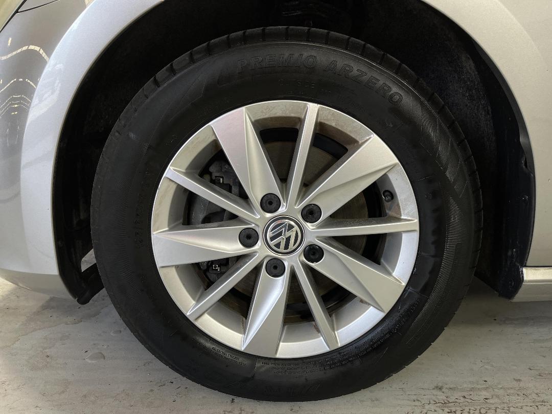 Photo '10' of Volkswagen Golf Photo '10' of Volkswagen Golf