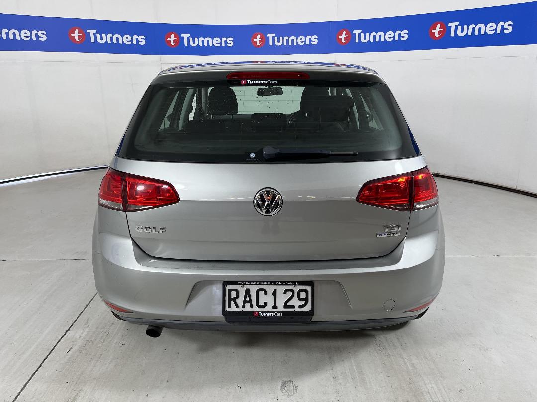 Photo '6' of Volkswagen Golf Photo '6' of Volkswagen Golf