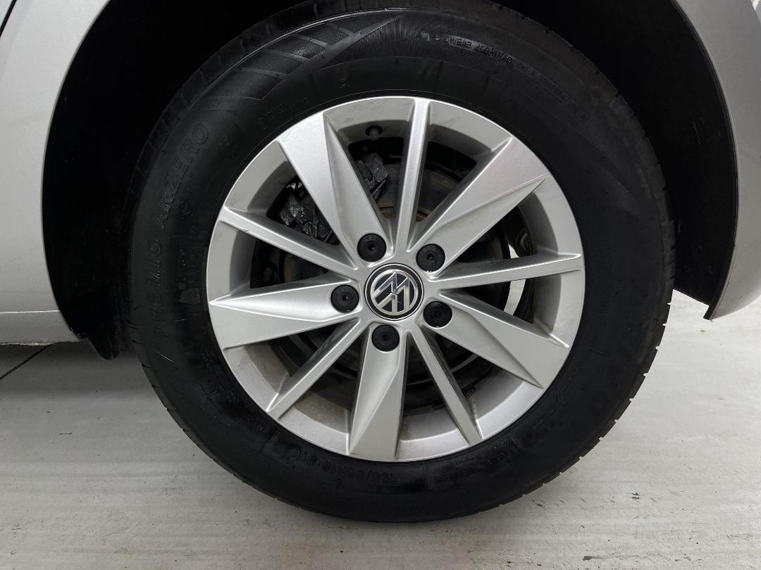 Photo '11' of Volkswagen Golf Photo '11' of Volkswagen Golf