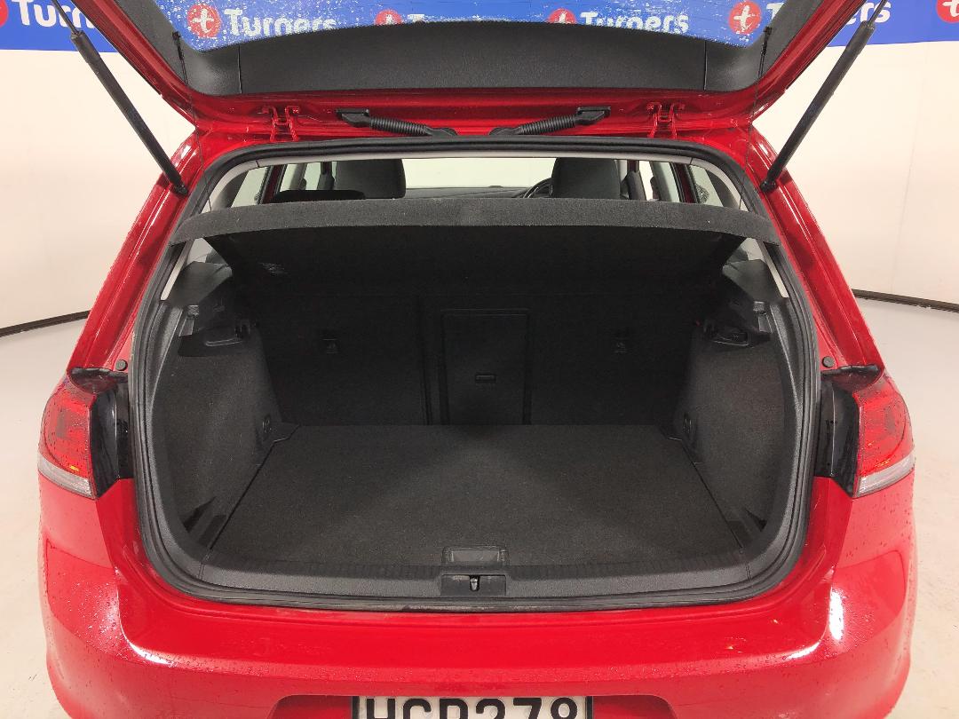 Photo '14' of Volkswagen Golf