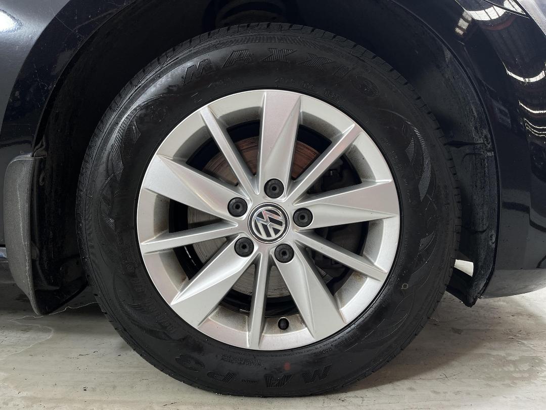 Photo '9' of Volkswagen Golf