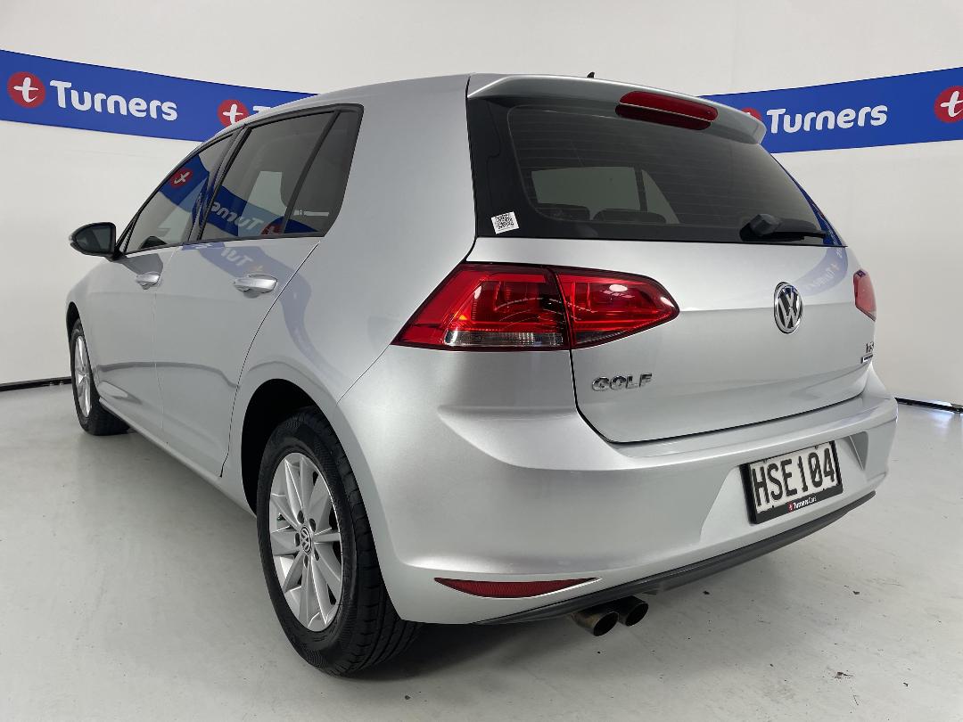 Photo '5' of Volkswagen Golf