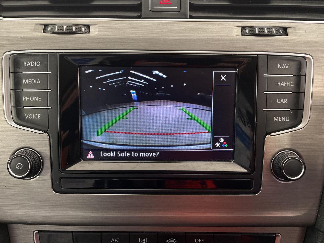 Photo '25' of Volkswagen Golf