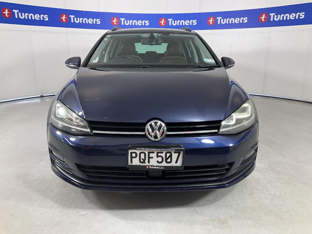 Photo '2' of Volkswagen Golf