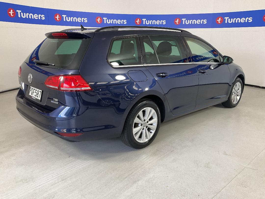 Photo '7' of Volkswagen Golf