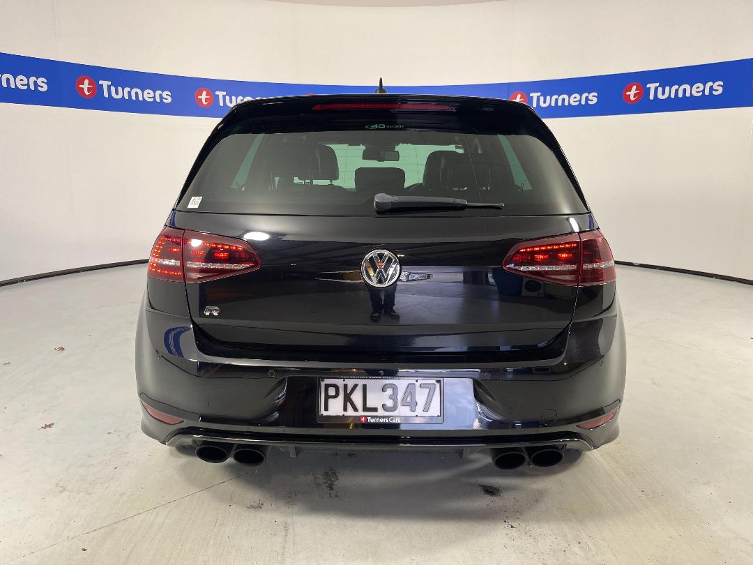 Photo '6' of Volkswagen Golf Photo '6' of Volkswagen Golf