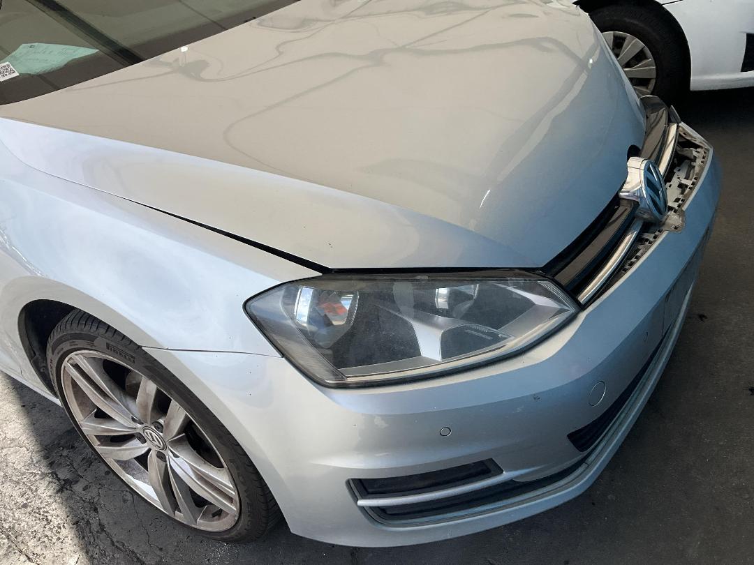 Photo '3' of Volkswagen Golf TSI Highline Photo '3' of Volkswagen Golf TSI Highline