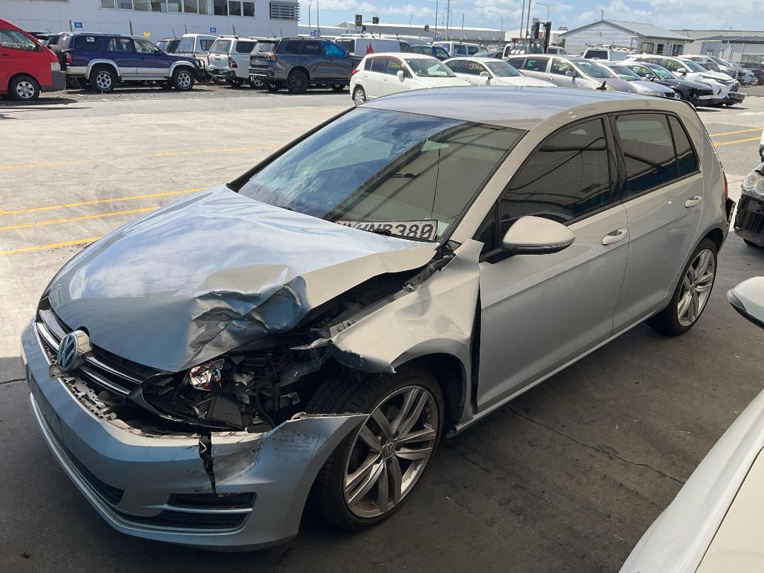 Photo '5' of Volkswagen Golf TSI Highline Photo '5' of Volkswagen Golf TSI Highline