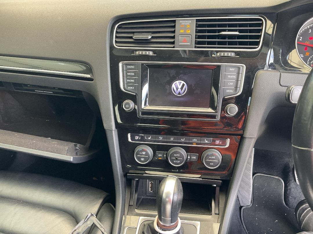 Photo '22' of Volkswagen Golf TSI Highline Photo '22' of Volkswagen Golf TSI Highline