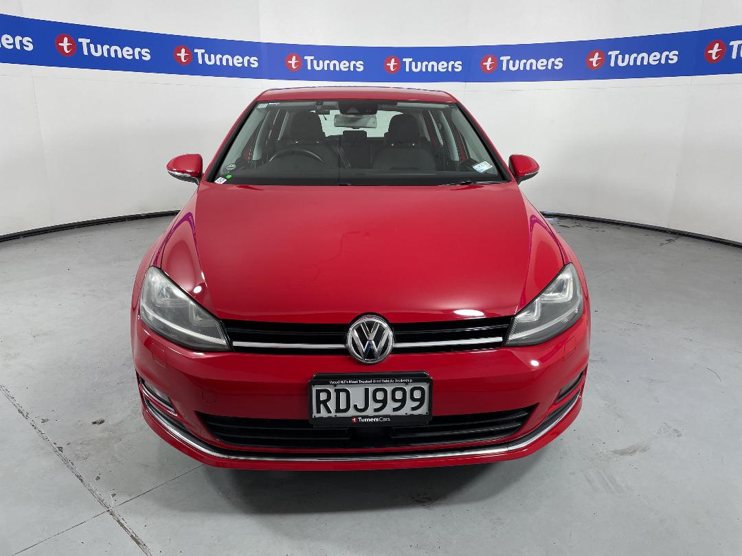 Photo '2' of Volkswagen Golf Photo '2' of Volkswagen Golf