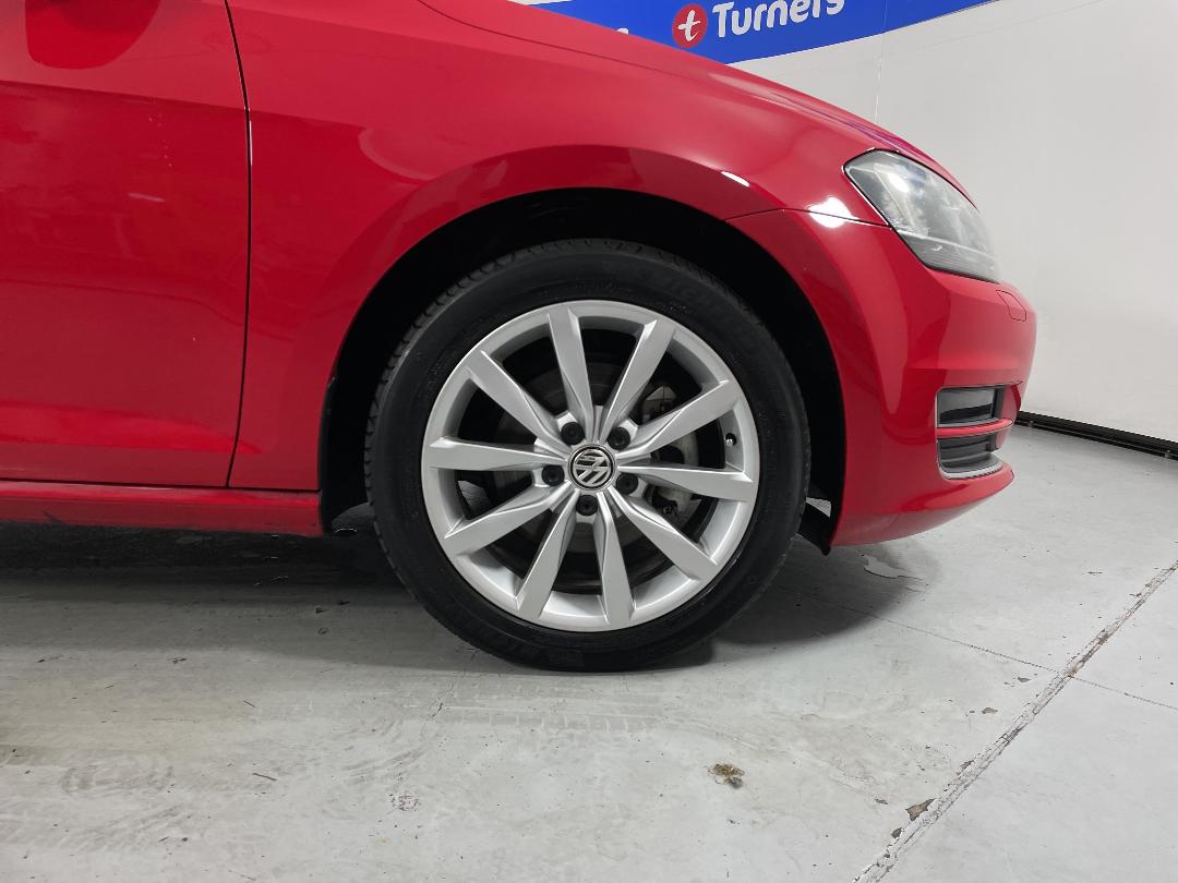 Photo '9' of Volkswagen Golf Photo '9' of Volkswagen Golf