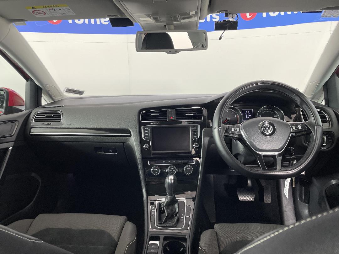 Photo '17' of Volkswagen Golf Photo '17' of Volkswagen Golf