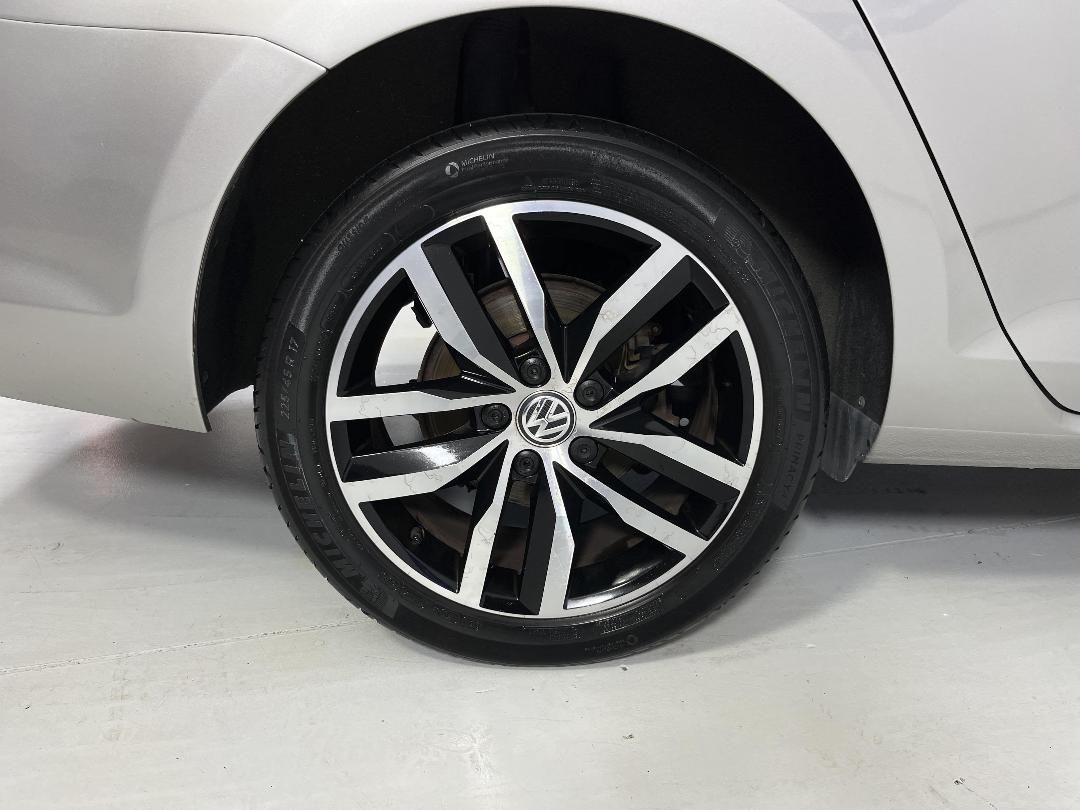 Photo '12' of Volkswagen Golf Photo '12' of Volkswagen Golf