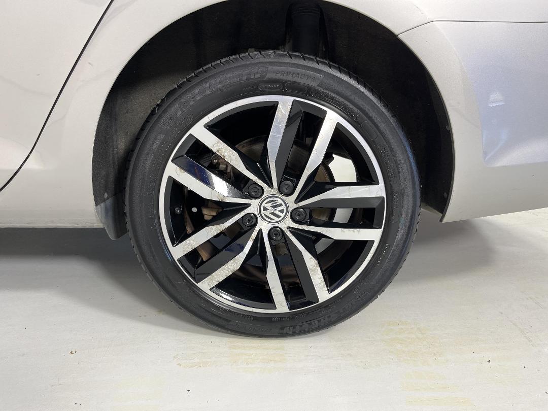 Photo '11' of Volkswagen Golf Photo '11' of Volkswagen Golf