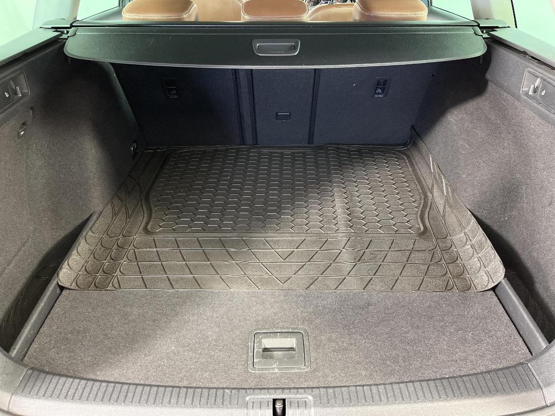 Photo '14' of Volkswagen Golf Photo '14' of Volkswagen Golf