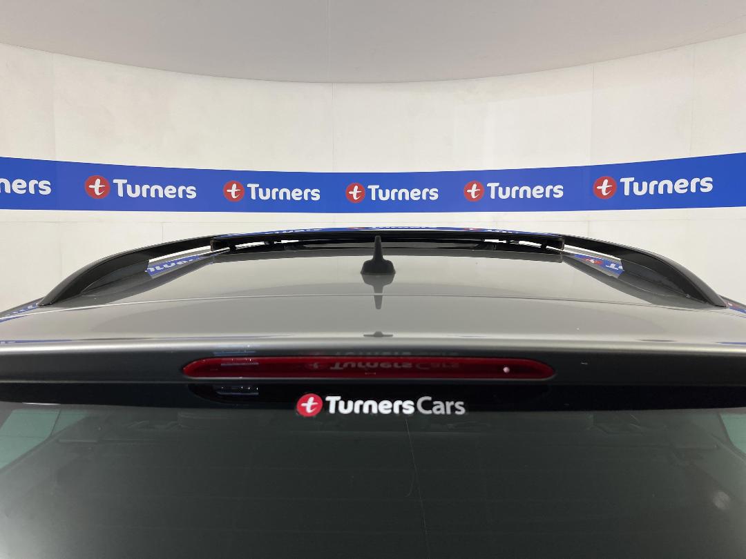 Photo '25' of Volkswagen Golf Photo '25' of Volkswagen Golf